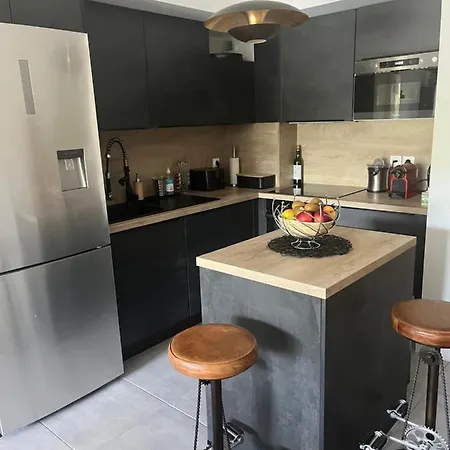 Appartement Bel Appartement T3 Dans Residence Neuve Bayonne